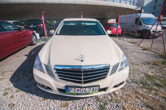 where and how to rent a car in bratislava 9