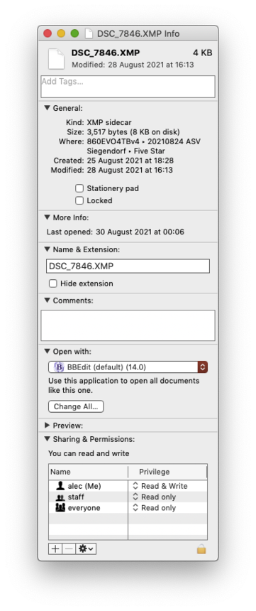File info dialogue which shows BBEdit as the appliction to open XMP files